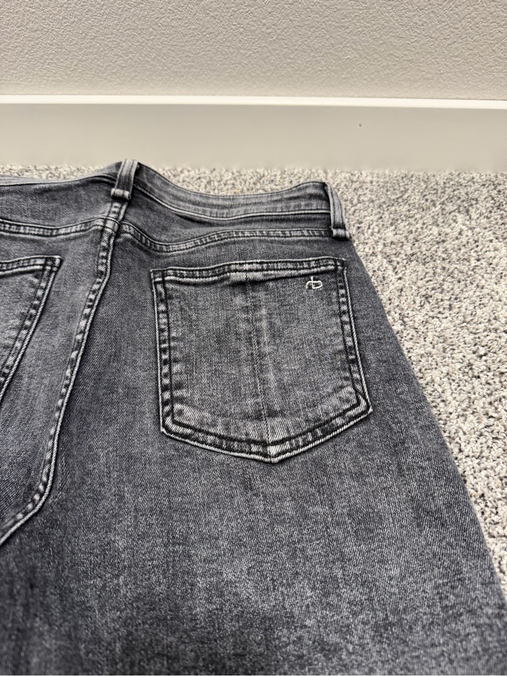 Rag & Bone New York Jeans - Picture 4 of 7